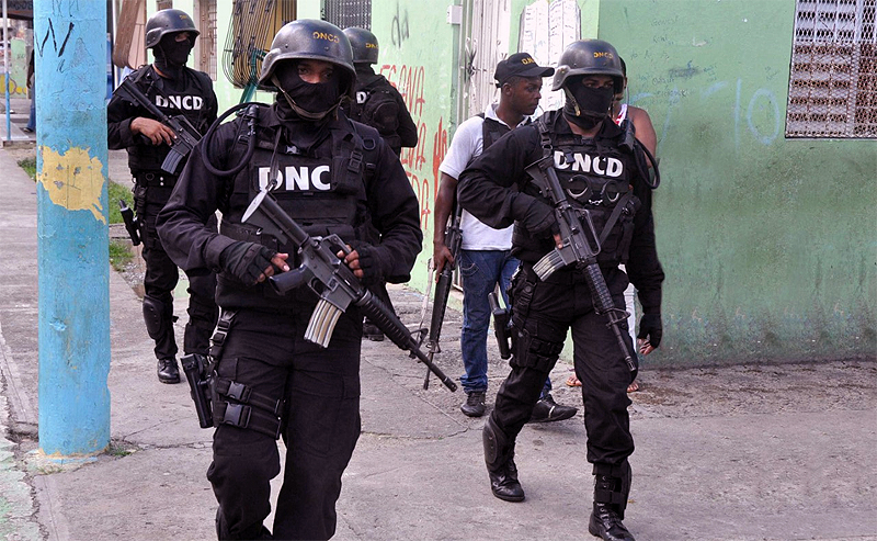 DNCD apresa a dominicano acusado de tráfico de drogas y conspiración en Estados Unidos