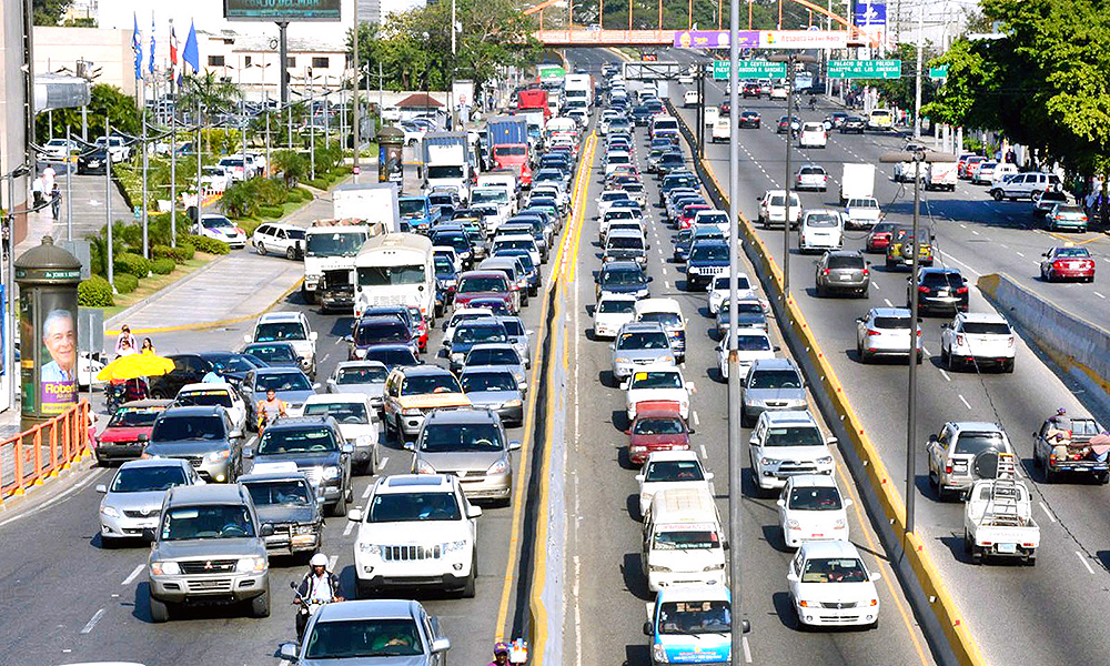 Parque vehicular registra 253,546 nuevos vehículos