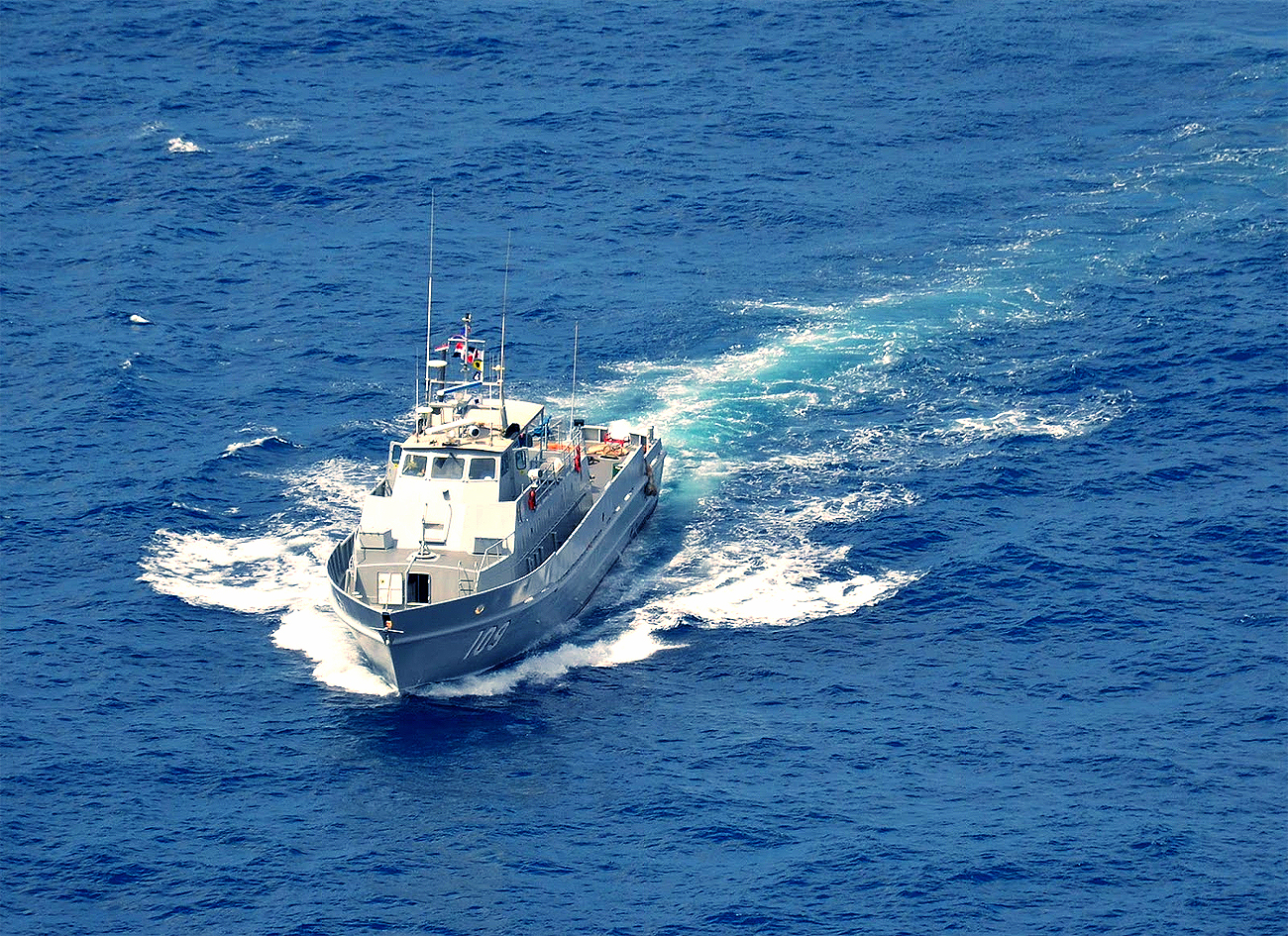 Cuatro personas mueren tras zozobrar embarcación con destino a Puerto Rico