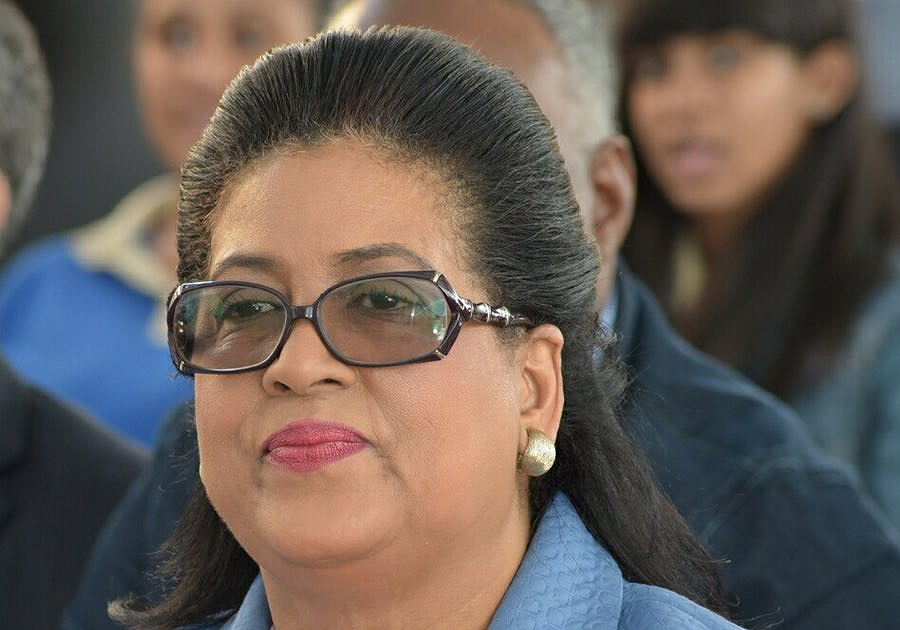 Senadora destaca solidaridad del gobierno