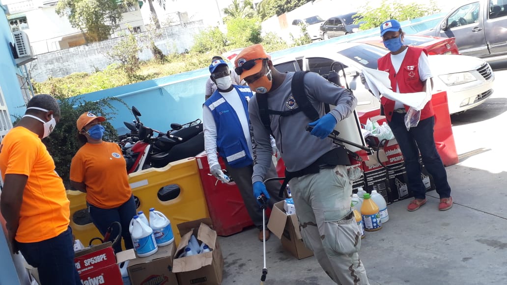 AES Dominicana apoya entidades de Boca Chica y La Caleta en lucha contra el coronavirus