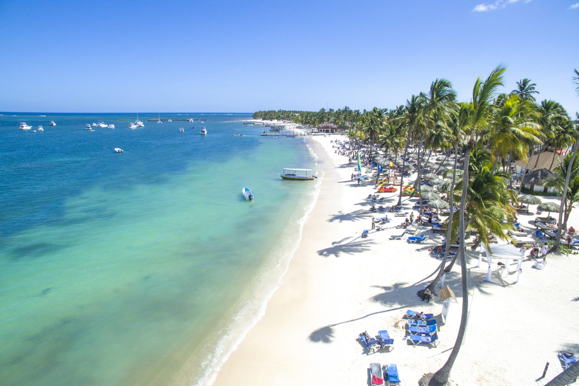 República Dominicana permite el acceso a playas dos días después de prohibir su uso