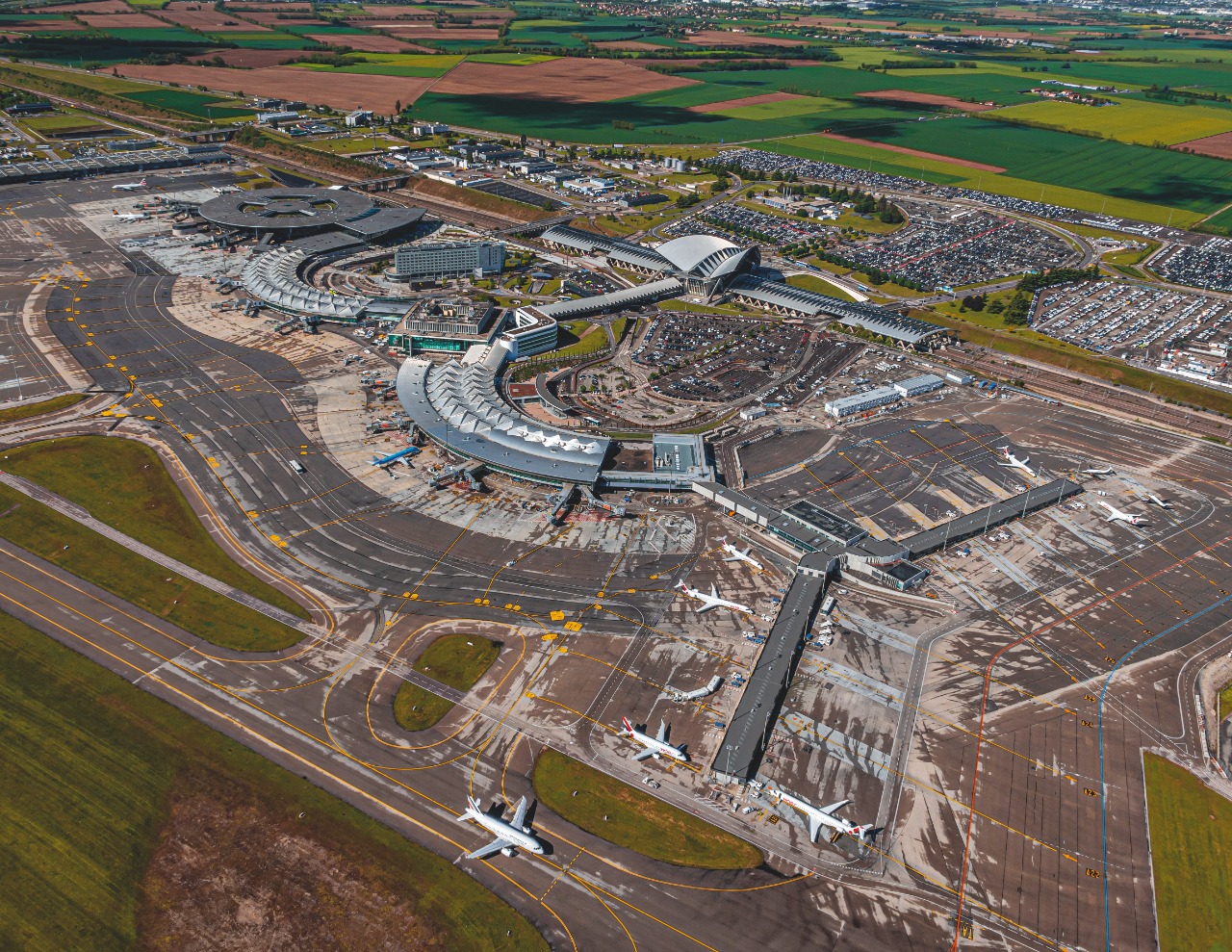 Volotea es la primera en incorporarse al programa sumidero de carbono forestal de VINCI Airports