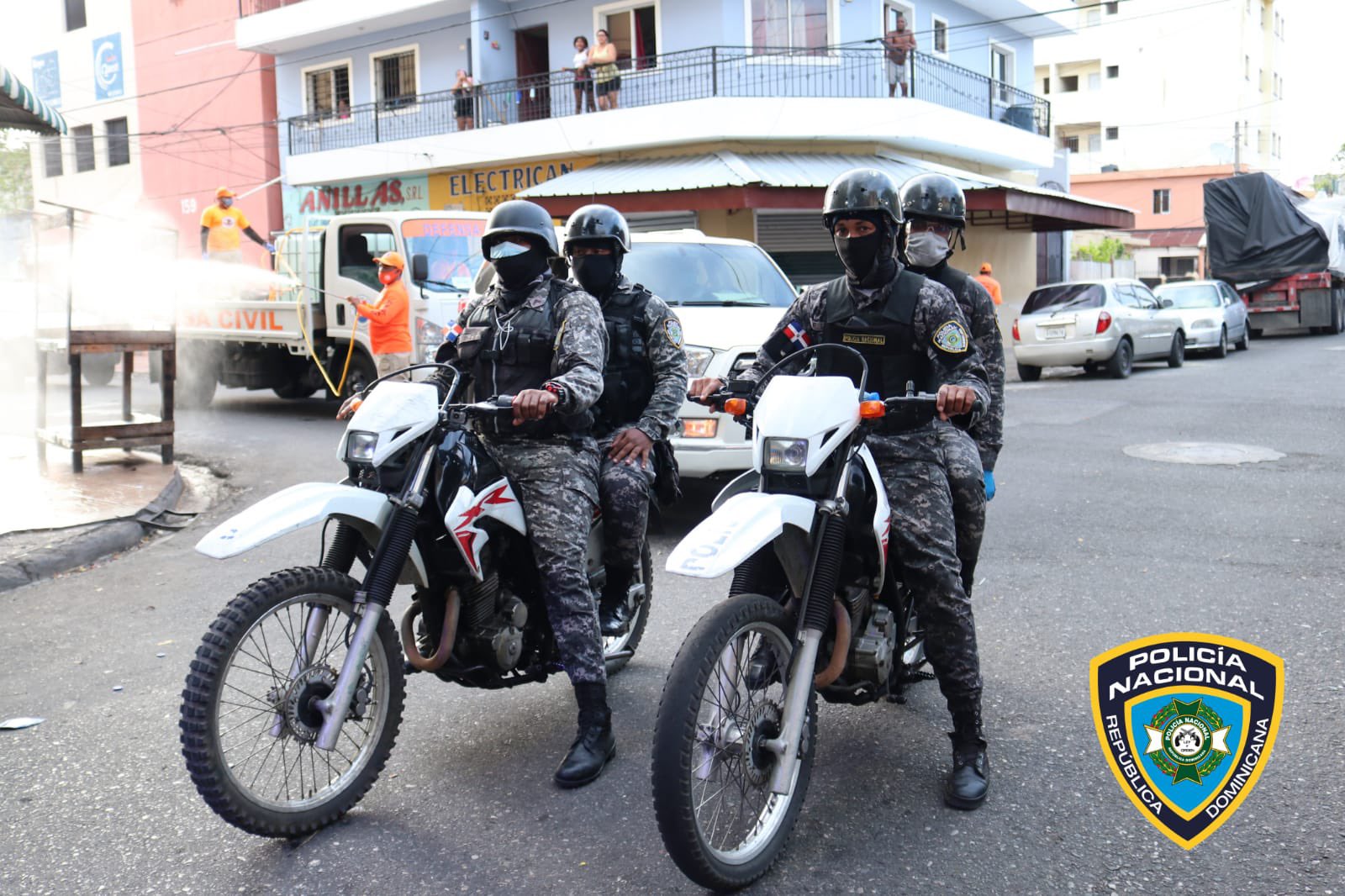 Policía Nacional apresa chofer de carro público se dedicaba al robo de baterías