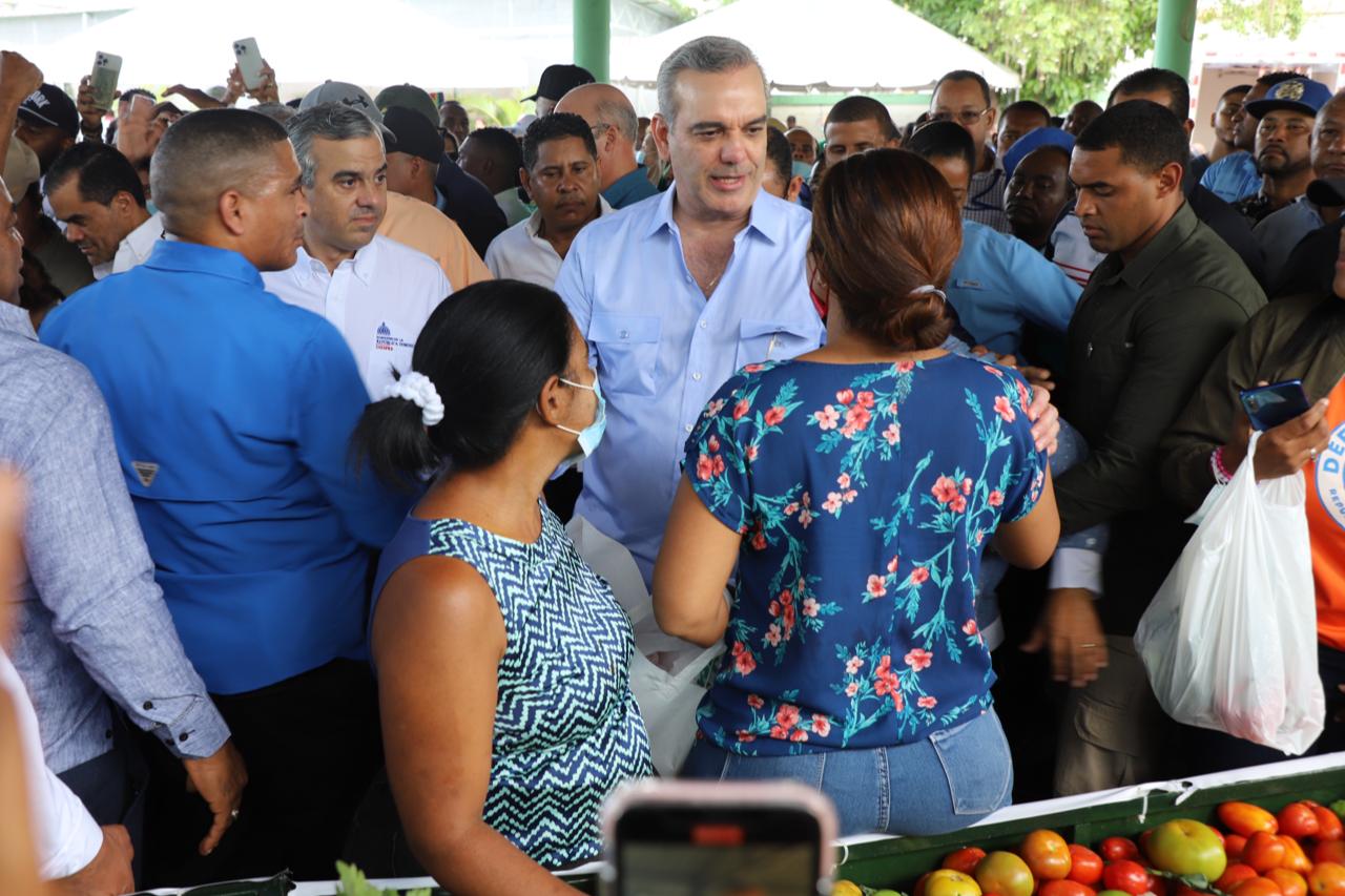 República Dominicana ha invertido 130 mil millones en ayuda social