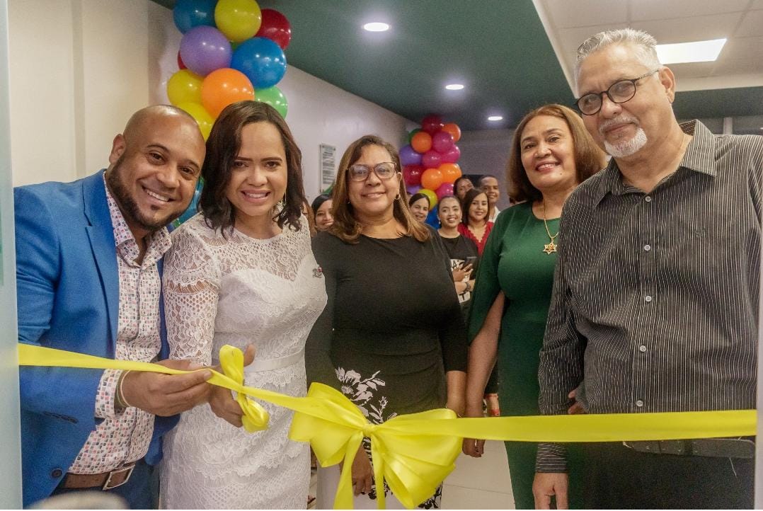Inauguran Unidad Pediátrica de Medicina Avanzada en Santo Domingo Este