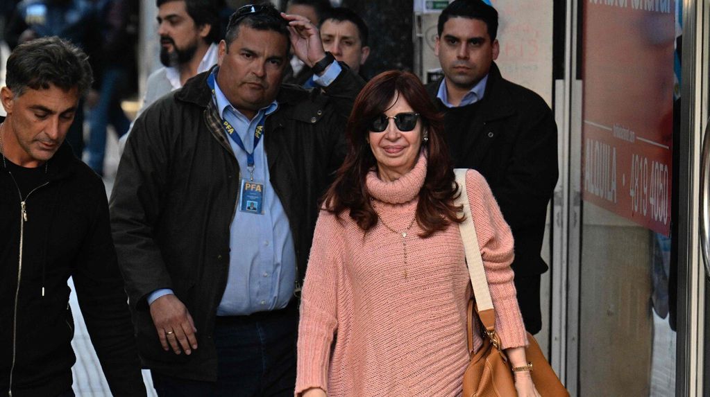 República Dominicana condena el «vil atentado» contra Cristina Fernández