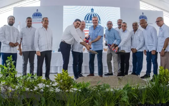 Abinader encabeza lanzamiento del Plan de Remozamiento Santo Domingo Este