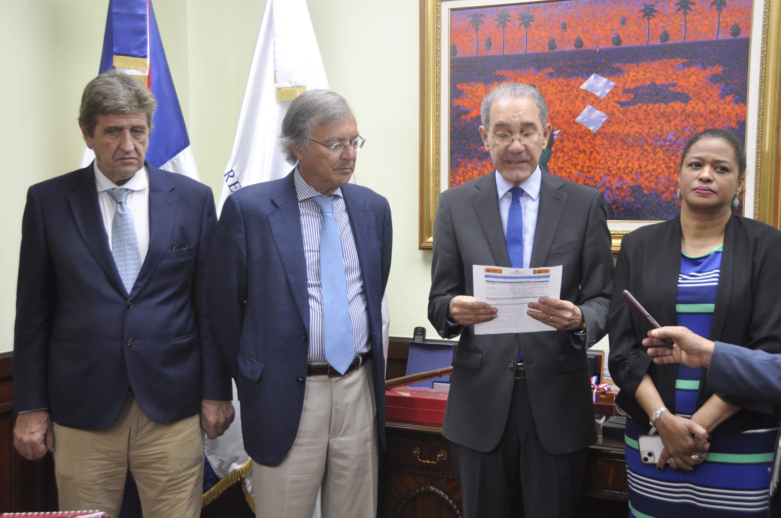República Dominicana y España abordarán cooperación en el campo universitario