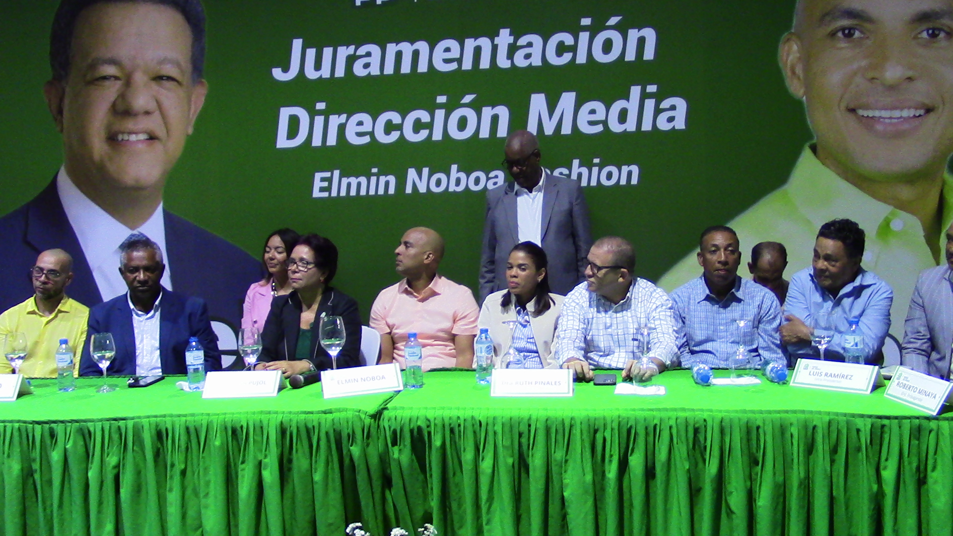 Fuerza del Pueblo juramenta a Elmin Noboa como presidente de la dirección media