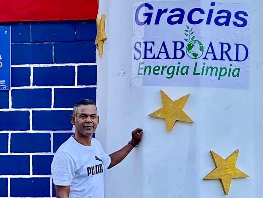 Comunitario agradece apoyo de SEABOARD