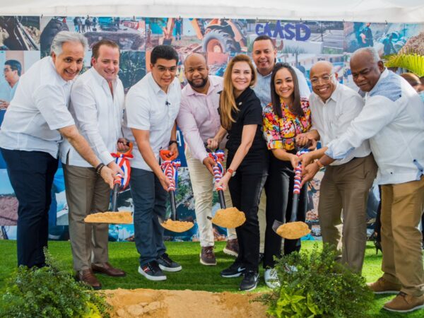 CAASD inicia saneamiento de cañada