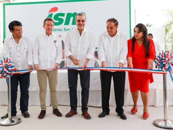 Presidente Abinader asiste a inauguración de ampliación planta de Industrias San Miguel