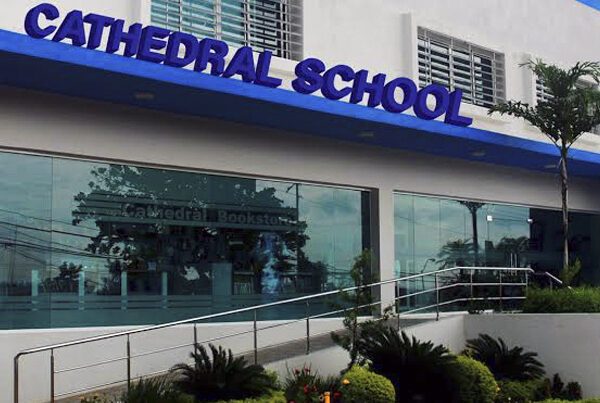 Colegio Cathedral International School realiza aumento exorbitante