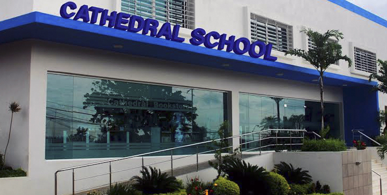 Colegio Cathedral International School realiza aumento exorbitante