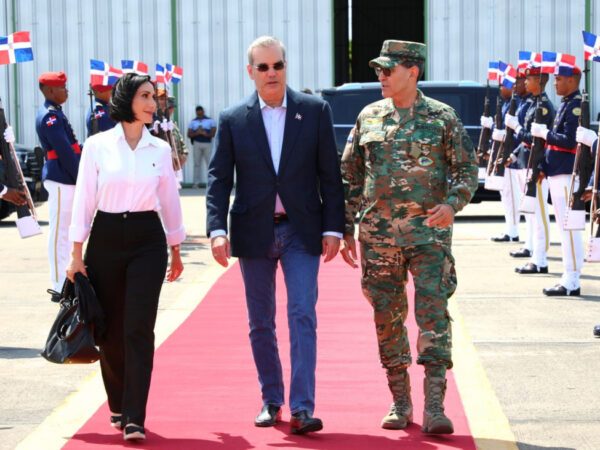 Presidente Abinader viaja a Miami