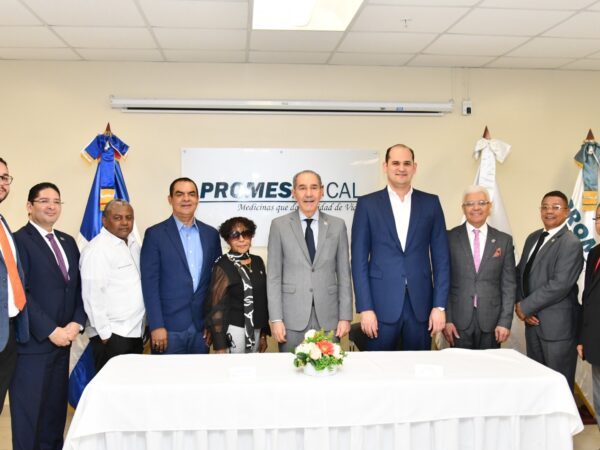 PROMESE/CAL y MESCyT firman acuerdo