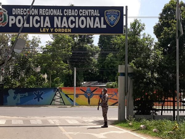 Policía recupera más de 30 vehículos robados