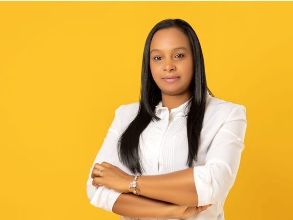 José Miguel Zabala presenta aspirante a regidora