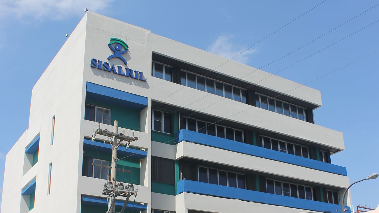 SISALRIL recibe premio