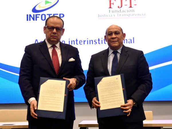 INFOTEP y la Fundación Justicia y Transparencia firman acuerdo