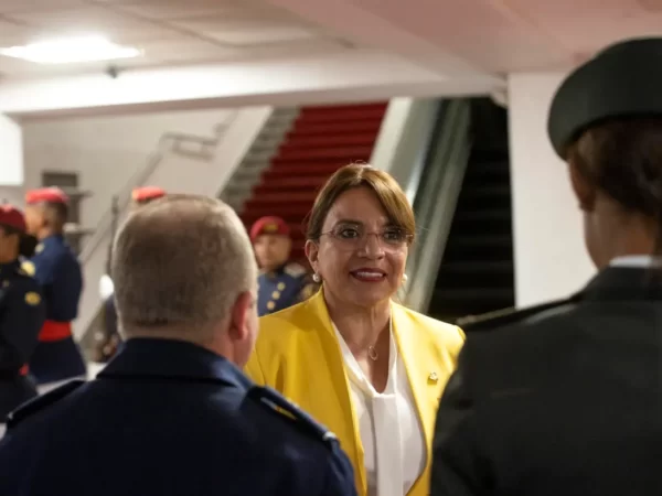 Los presidentes de Portugal y Honduras arriban a República Dominicana