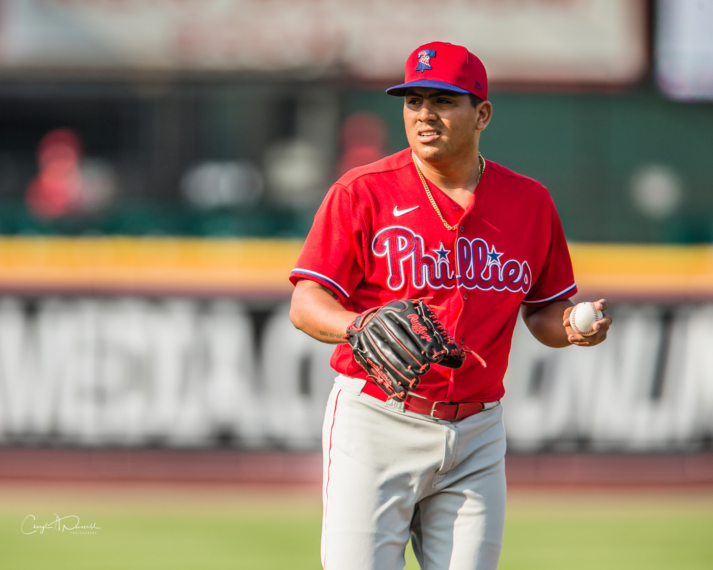 Ranger Suárez enfrenta a Bryce Harper en juego simulado