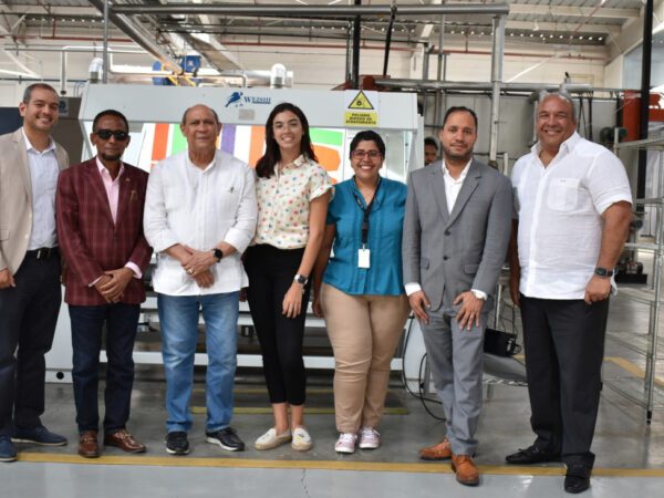 Director INFOTEP visita empresa de zonas francas en Santiago