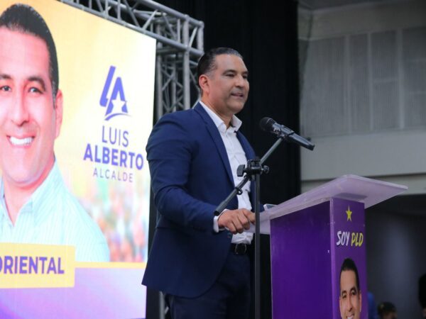 Luis Alberto promete rescatar el municipio Santo Domingo Este del desorden