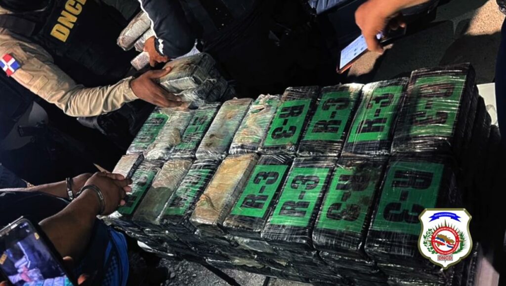 Ocupan 100 paquetes de cocaína en Barahona