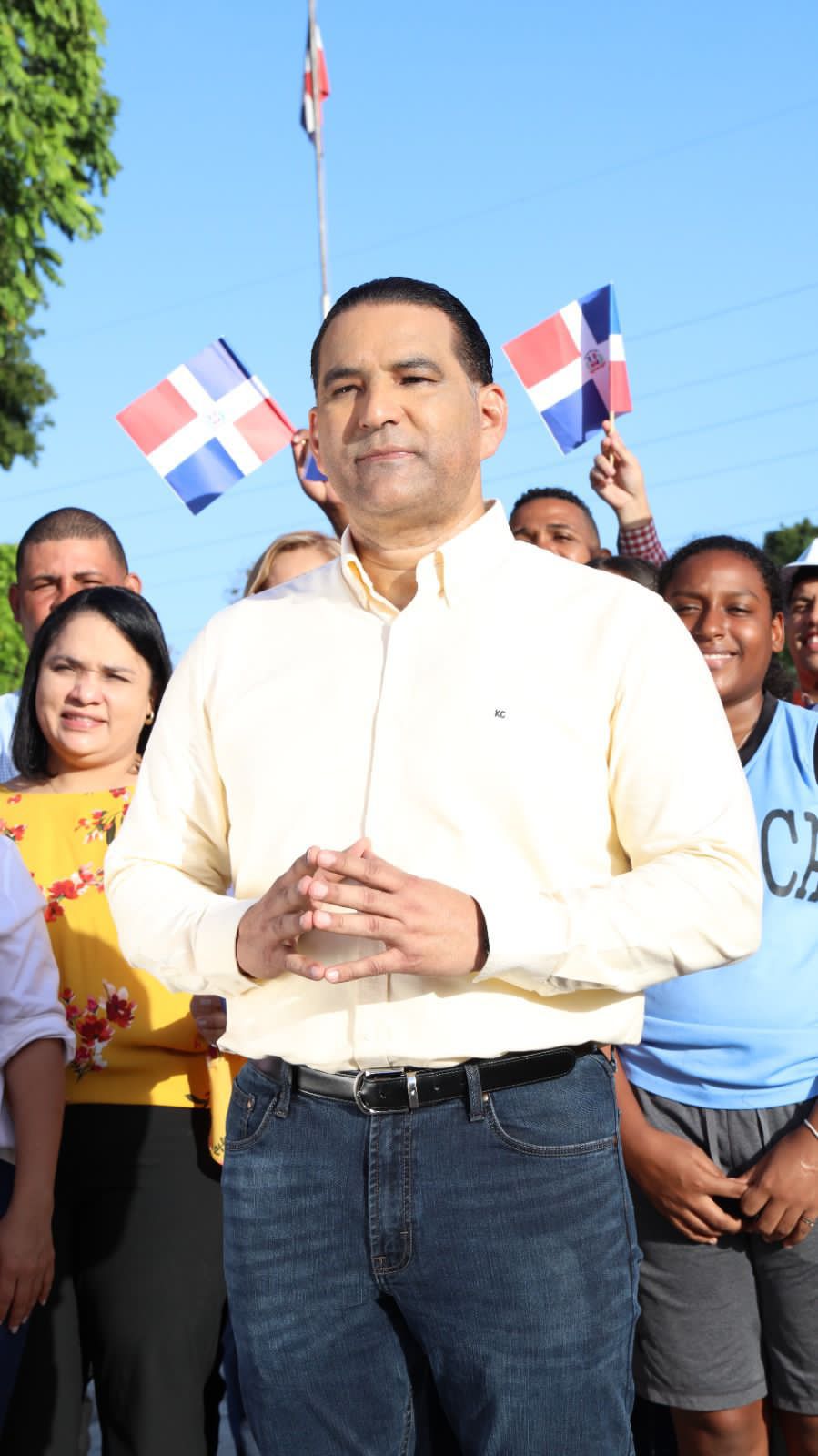 Luis Alberto lidera en simpatía e intención de votos en Santo Domingo Este