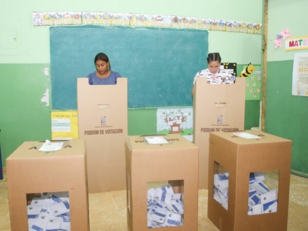 PRM supera los 500 mil votantes previo al cierre de sus primarias