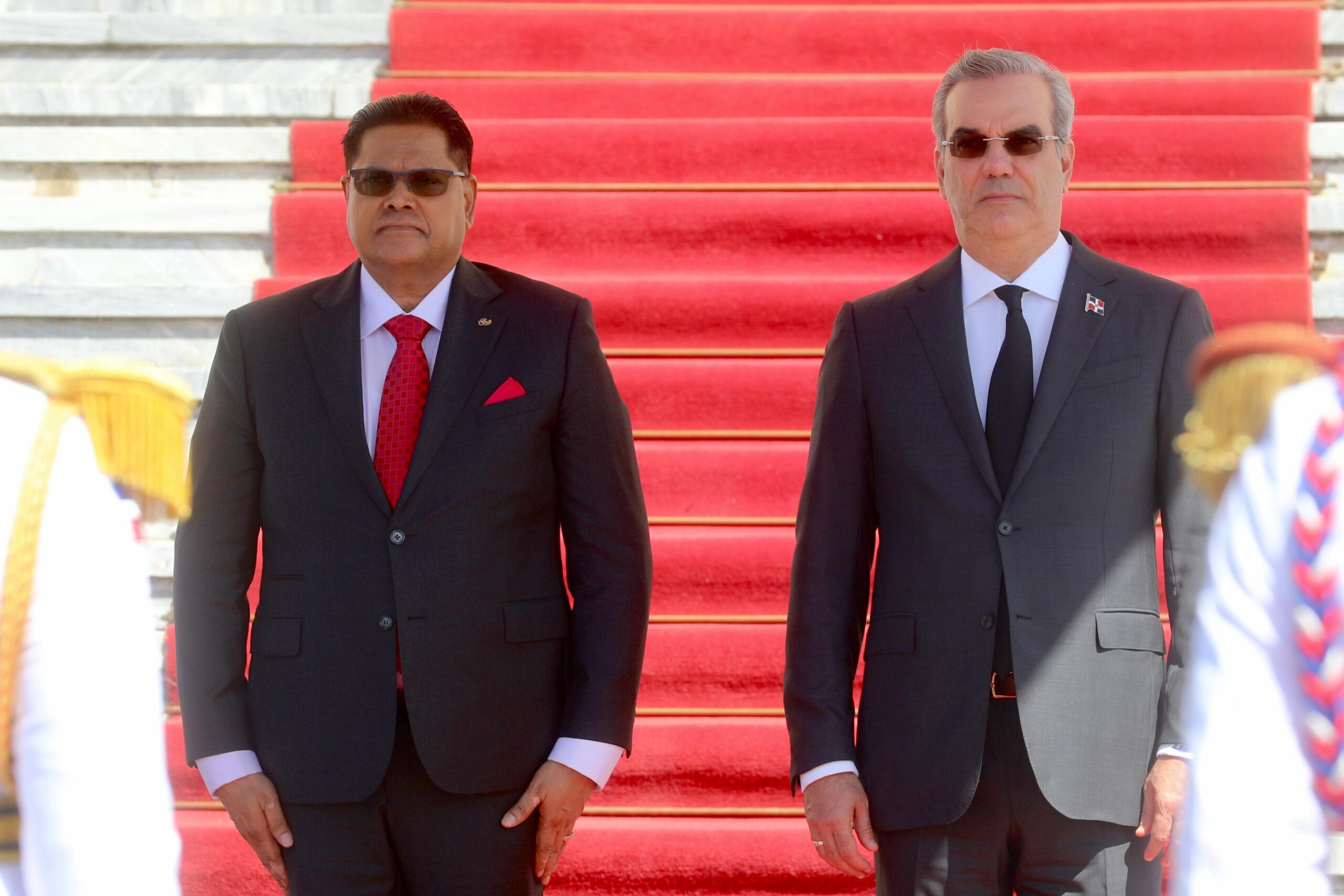 Presidente Abinader recibe a su homólogo de Surinam