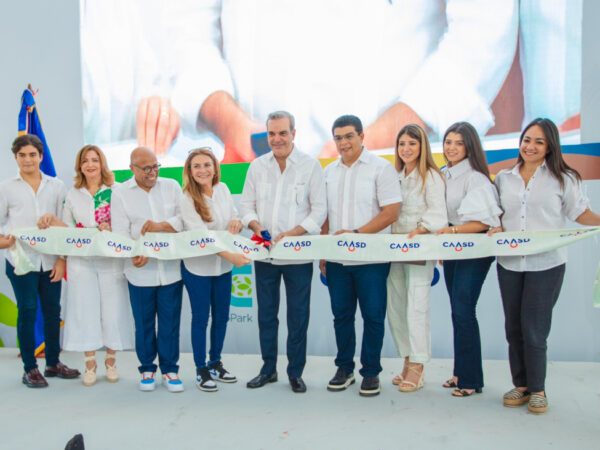 Presidente Abinader inaugura Cristo Park