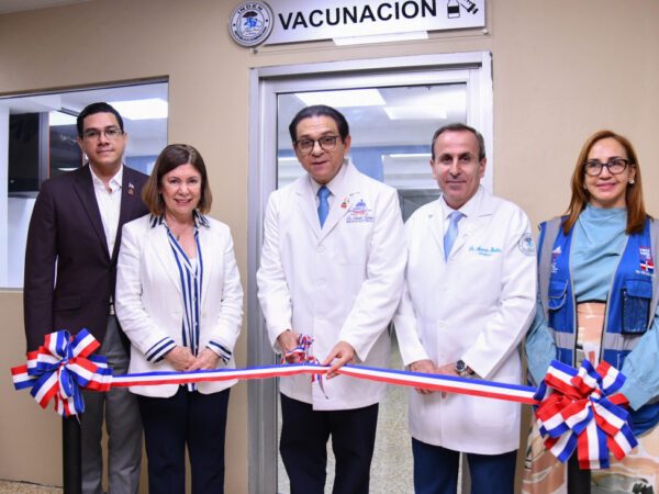 Ministerio de Salud Pública inicia primera jornada de vacunación contra neumococo