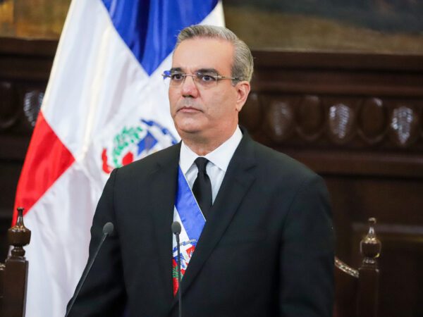 Presidente Luis Abinader elimina tres instituciones