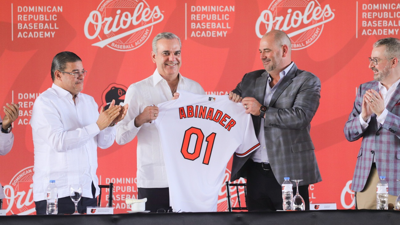 Presidente Abinader encabeza inauguración de nueva academia de los Orioles de Baltimore