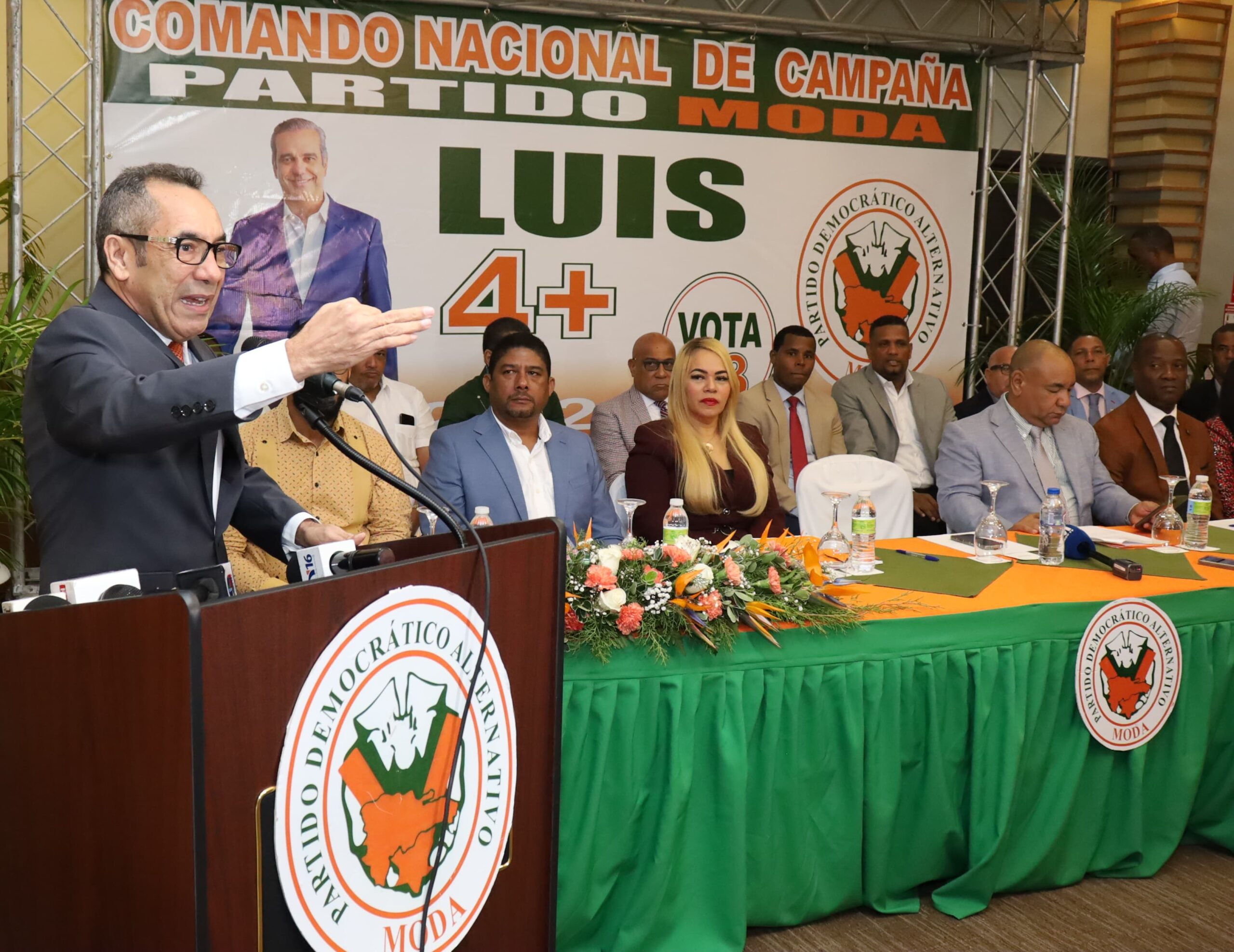 MODA juramenta su Comando Nacional de Campaña