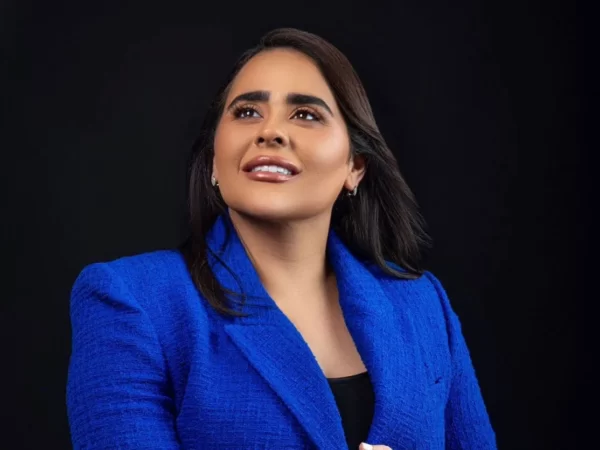 Karilyn Chabebe lidera las preferencias electorales en SFM, según encuesta