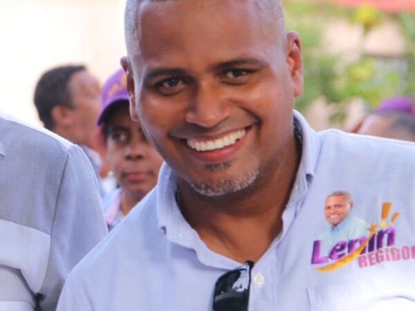 Lenín Caminero sobresale como el regidor más votado del PLD
