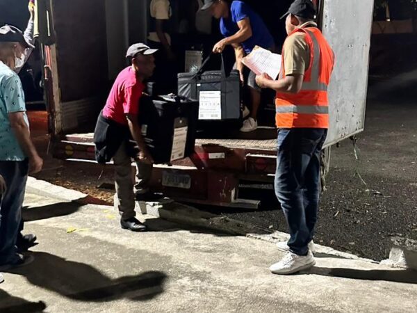 JCE inicia la entrega de materiales para la celebración de las elecciones municipales en SDE