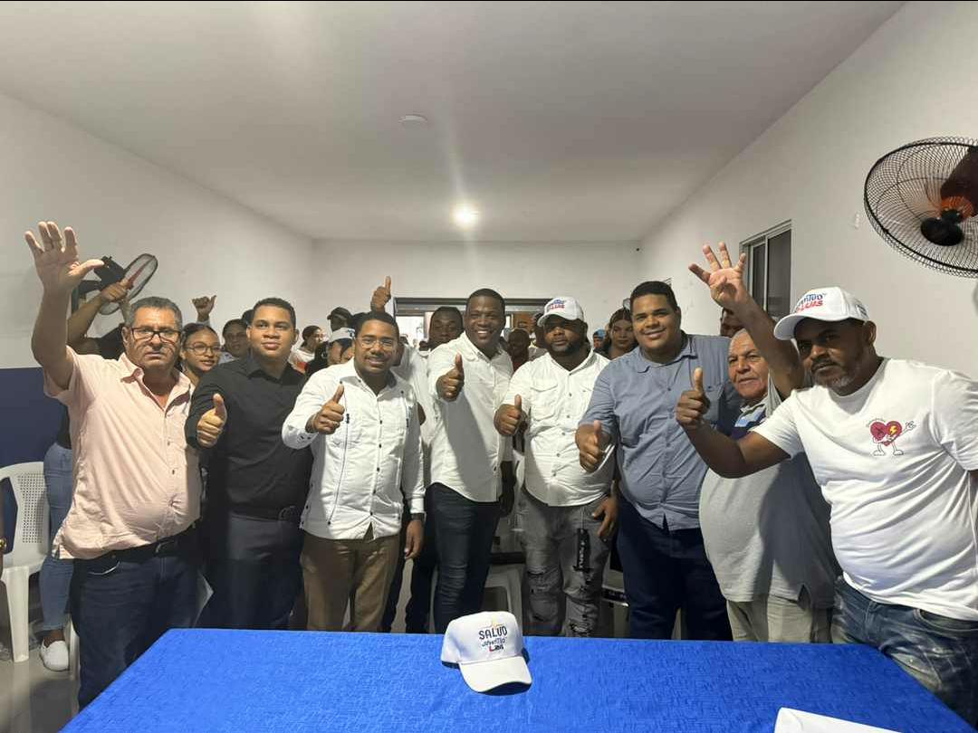 Wellington Guzmán destaca logros del presidente Luis Abinader en beneficio de la juventud dominicana