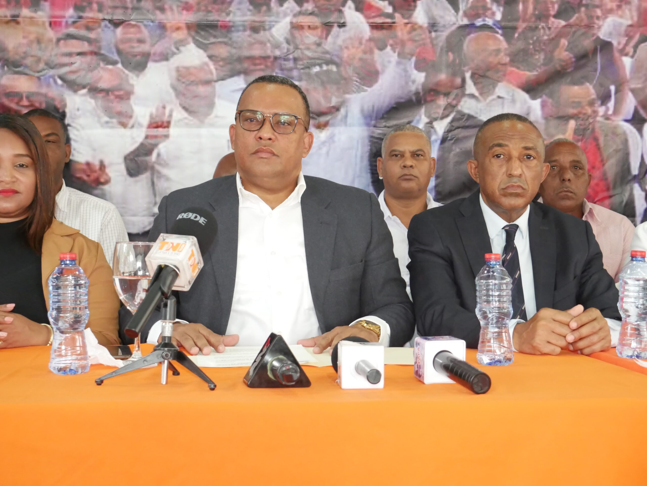 Sector social provincia Santo Domingo asegura más de 100,000 votos a la reelección del presidente Luis Abinader