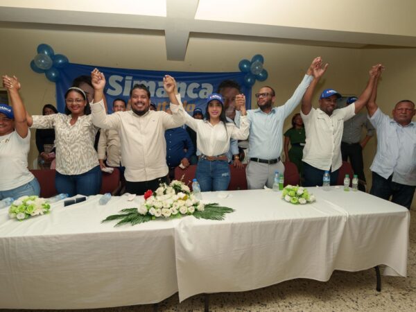 Raquel Álvarez respalda a Yancarlos Simanca