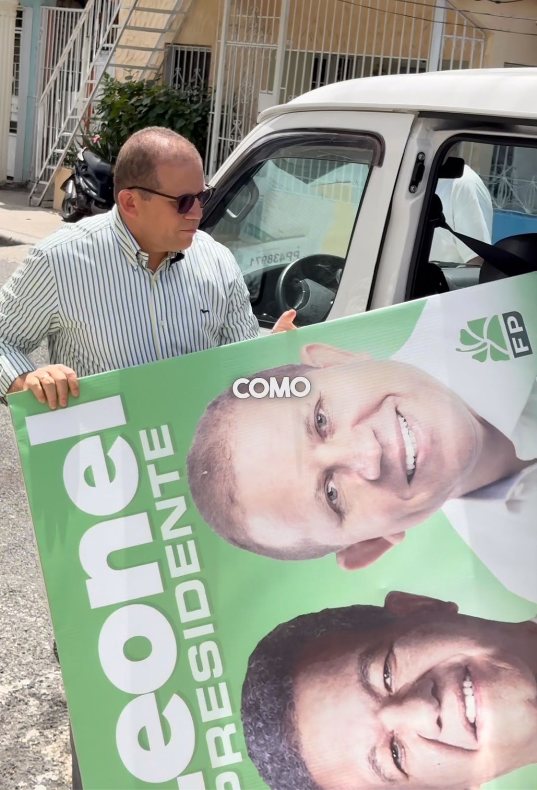 Diputado Rafael Castillo retira su propaganda