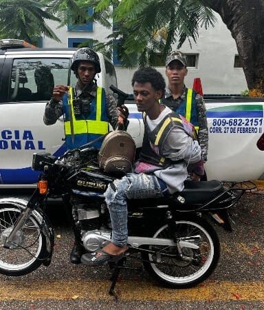 Policía Nacional apresa a hombre en pleno atraco