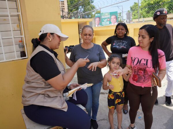 Luis Abinader, reelegido en elecciones de República Dominicana