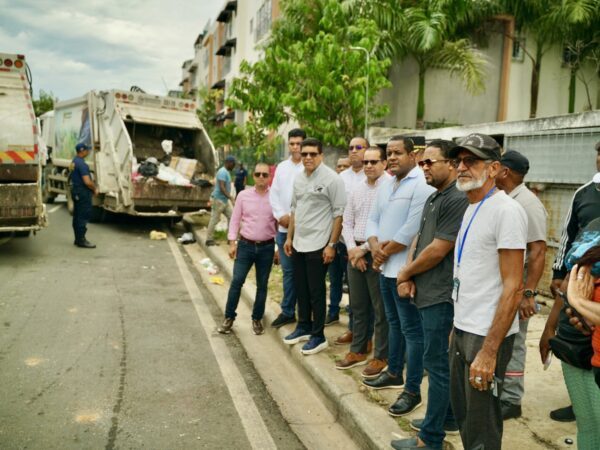 Miguel Pacheco se destaca como el funcionario más eficiente del Ayuntamiento de Santo Domingo Este