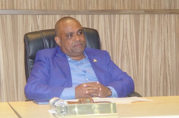 Sala Capitular del ASDE designa comisión para investigar incumplimiento de pagos de AES Dominicana y EDEEste