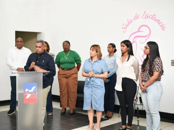 Director de INPOSDOM inaugura nuevas áreas de lactancia, salud mental y un dispensario médico